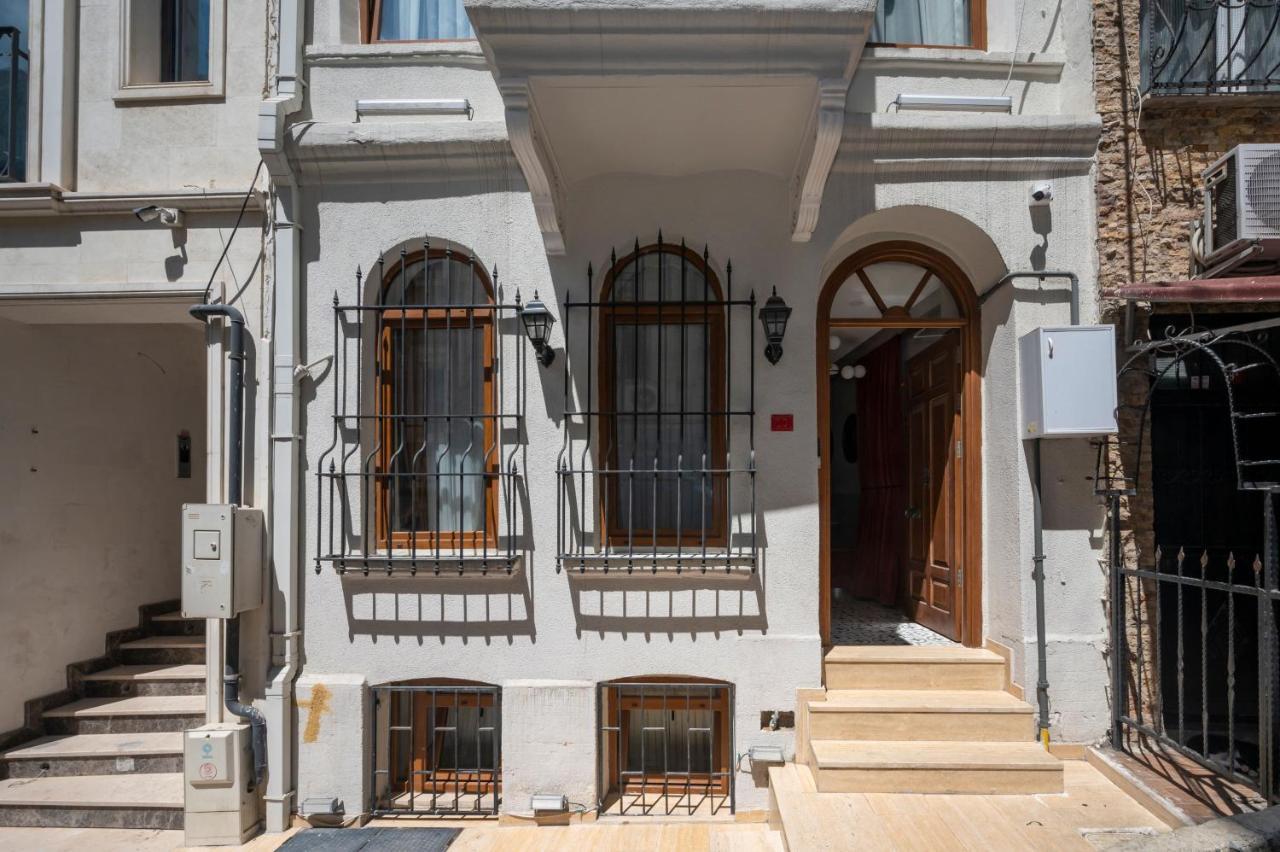 Taksim Suite Istanbul Exterior photo
