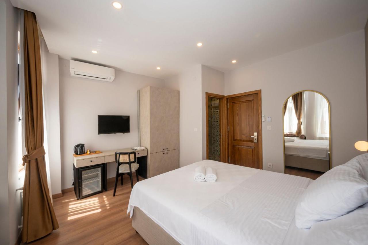 Taksim Suite Istanbul Exterior photo