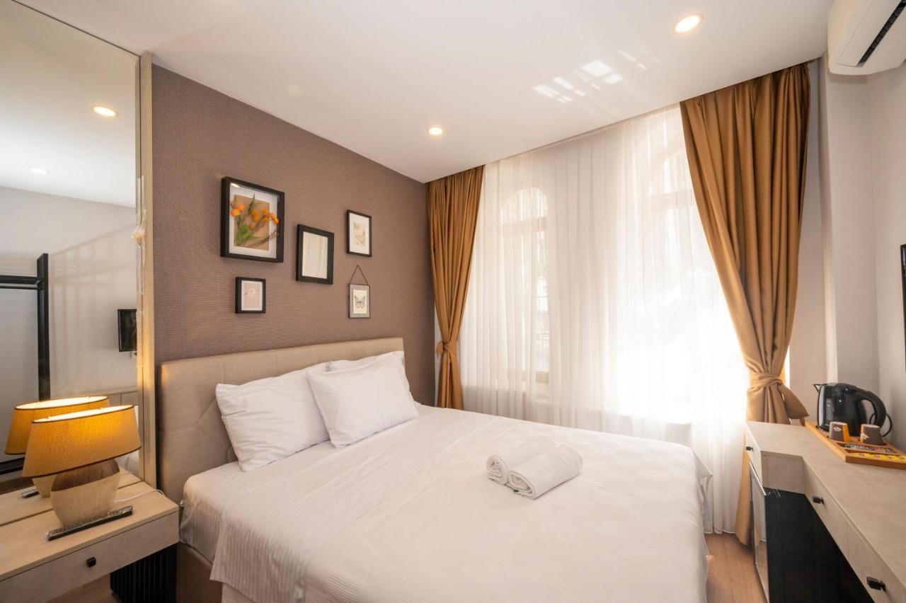 Taksim Suite Istanbul Exterior photo